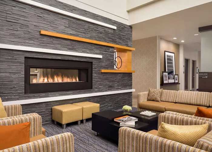 Hampton & Chicago O'hare Hotel